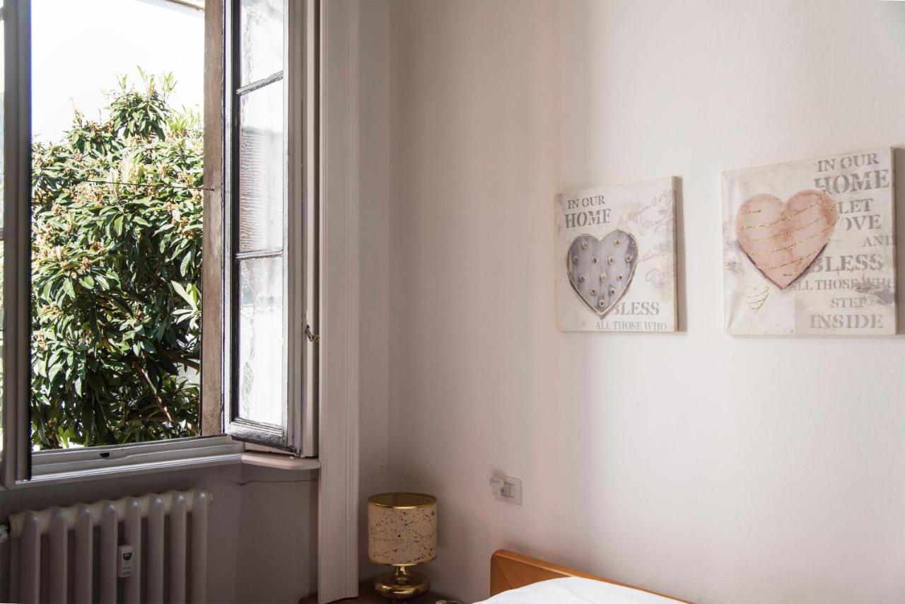 Peaceful Court Apartment In Shopping District Milano Eksteriør bilde