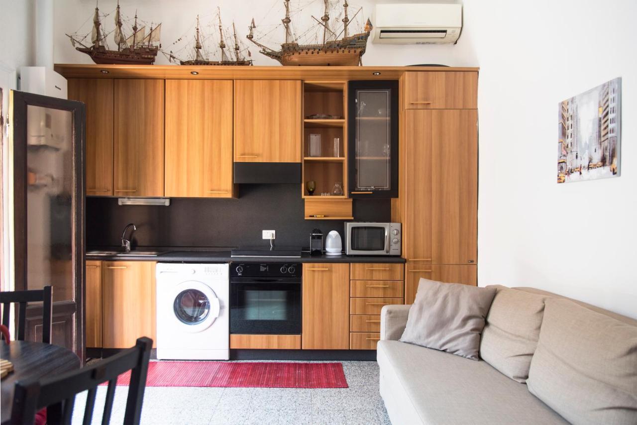 Peaceful Court Apartment In Shopping District Milano Eksteriør bilde